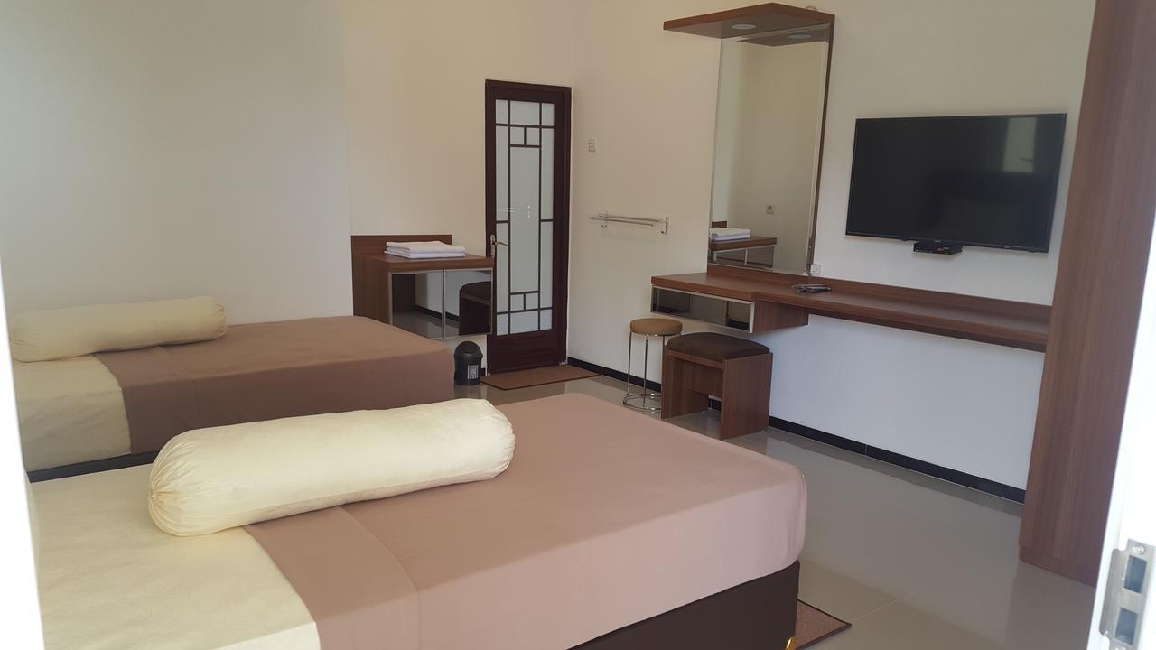 Sultan Guesthouse Tulungagung Exterior foto